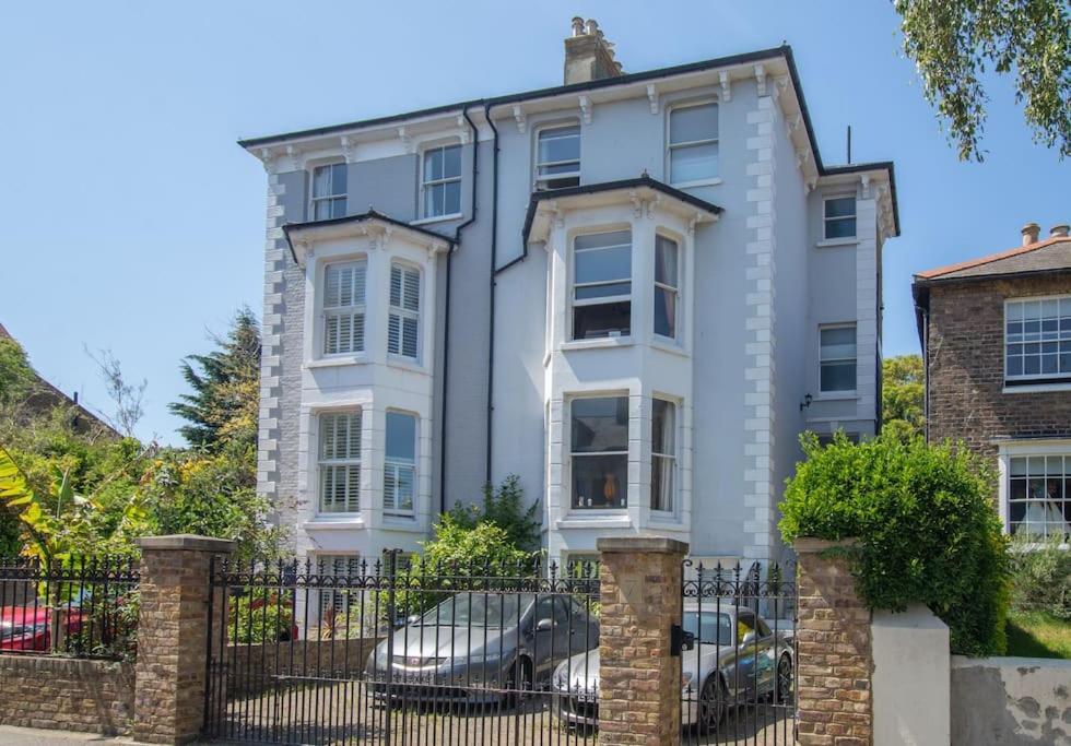 Stunning Large Victorian Maisonette With Sea View Deal Zewnętrze zdjęcie