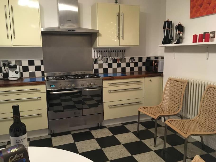 Stunning Large Victorian Maisonette With Sea View Deal Zewnętrze zdjęcie